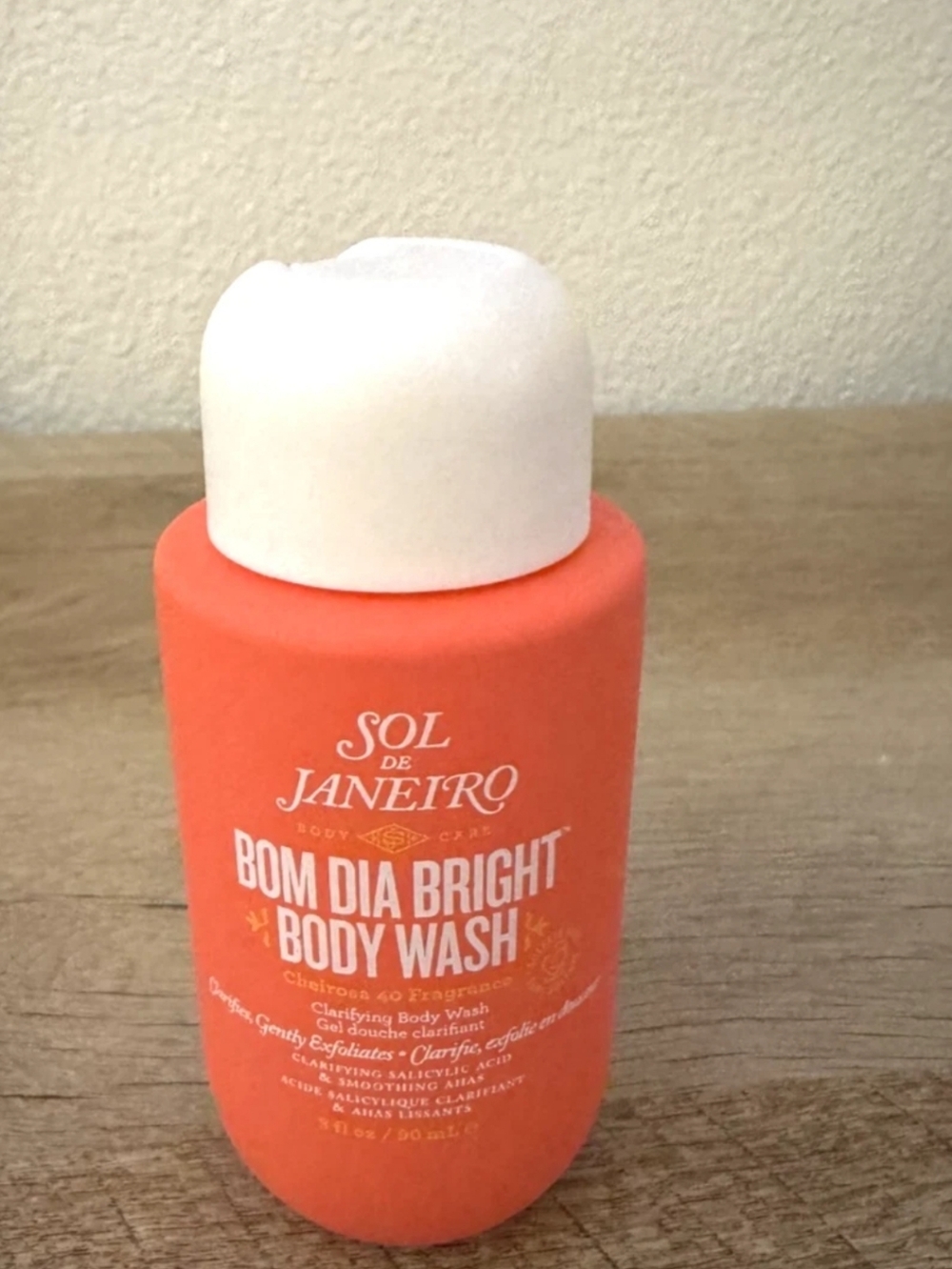 Sol de Janeiro Bom Dia Bright Body Wash 3oz NEW